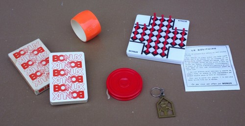 Lot cadeaux bonux yoyo - cadeaux,